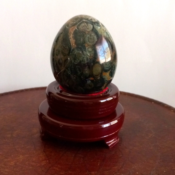 Kimbaba Jasper Crystal Egg. 3.0"×2.6". - Picture 4 of 7